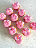 Vanilla Cupcakes - 12 cupcakes