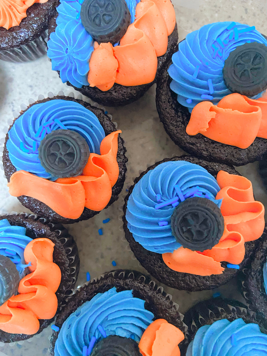Chocolate Cupcakes - 12 cupcakes